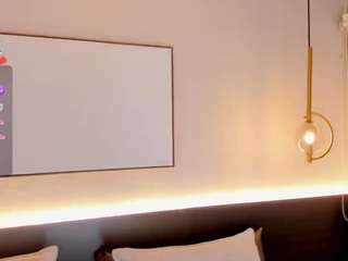 solavelar from CamSoda is Freechat