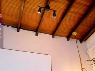 solavelar from CamSoda is Freechat