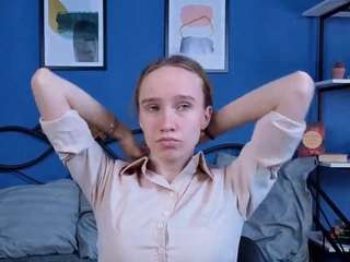 sue-holland webcam