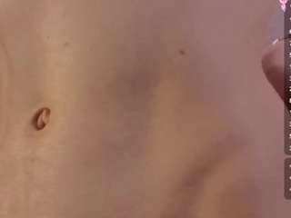 sue-holland's CamSoda show and profile