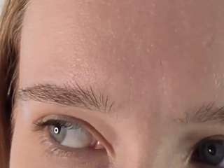 Sue-Holland live cam preview