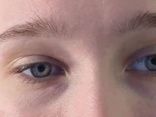 Sue-Holland live cam preview