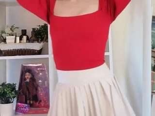 Sue-Holland live cam preview