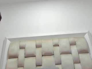 valeriesoto's CamSoda show and profile