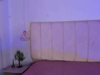 venusssxxx Live Webcam on CamSoda