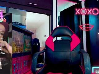 le modèle candy-gabyss est en webcam porno dans un show sur le site camsoda, il possède les tags suivants: anal toys,average,black hair,brown eyes,cumshot,dirty talk,drinking,huge tits,orgasm,spank,tattoos,tease,hd