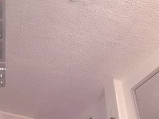 Maia Reficco live cam preview
