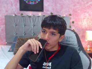 maximilianohot24