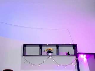 maximilianohot24 from CamSoda is Freechat