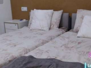 ShadeofPink live cam preview