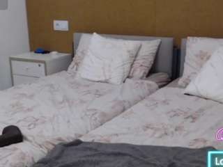 ShadeofPink live cam preview