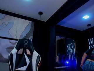 valeryduglass webcam model