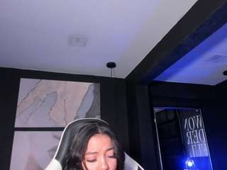 Live webcam model valeryduglass on Soda Cams