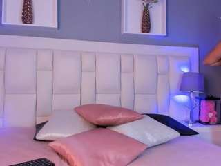 valeryduglass Live Webcam on CamSoda