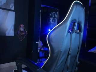 Live webcam model valeryduglass on Soda Cams