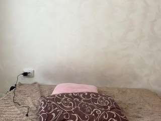 viki42 Live Webcam on CamSoda