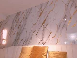 chloepreston Live Webcam on CamSoda