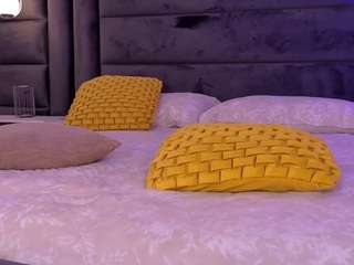 Chloe Preston live cam on CamSoda