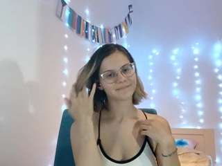 carinabatton webcam