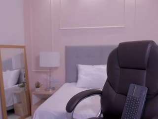 danna-palmeth Live Webcam on CamSoda