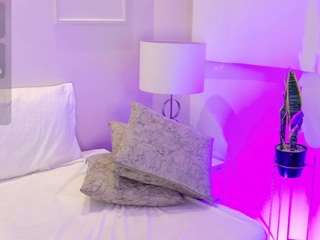 danna-palmeth Live Webcam on CamSoda