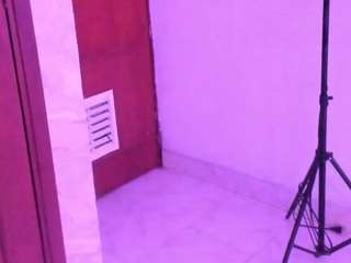  dannareid chat room