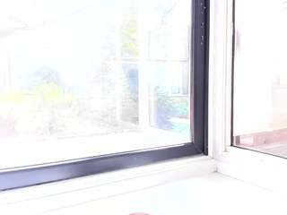 ella-vee webcam