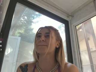 ella-vee webcam