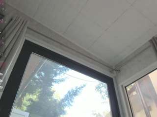 ella-vee webcam