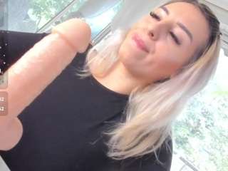 Ella-Vee