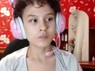 emikoquebedeaux webcam