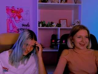  gloria-bubble chat room