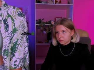  gloria-bubble chat room