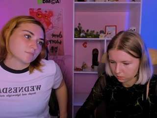  gloria-bubble chat room