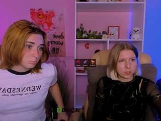  gloria-bubble chat room