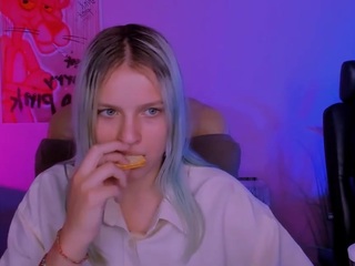  gloria-bubble chat room