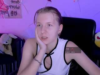 gloria-bubble Live Webcam on CamSoda