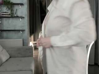 holylola75 Live Webcam on CamSoda