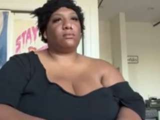 milkmarie24 webcam