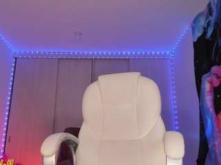 le modèle namiidoll est en webcam porno dans un show sur le site camsoda, il possède les tags suivants: anal,ball sucking,toys,thin,tattoos,sex toys,role play,red hair,no drinking,lovense,full nudity,dirty talk,cum on pussy,brown eyes,body builder,big tits,curvy,hd
