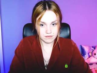 nelly-storm Live Webcam on CamSoda