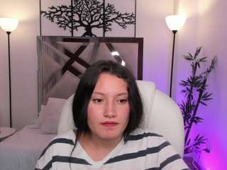 nylaa-rose Live Webcam on CamSoda