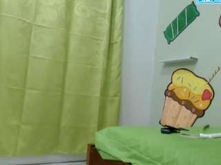 skinnyyuliana18