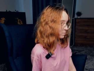 thomasinesaelee Live Webcam on CamSoda
