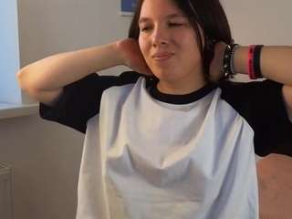 TonishaSherrange