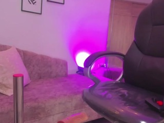 amara-fox live webcam show