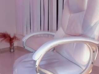 amara-fox live webcam show