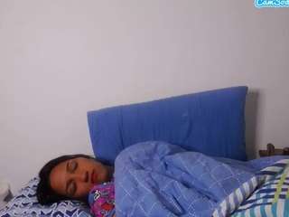 andreina1babygir... Live Webcam on CamSoda