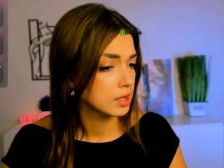 ariella-ley Live Webcam on CamSoda