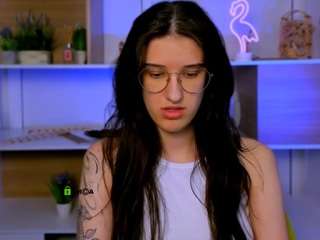 ariella-ley webcam